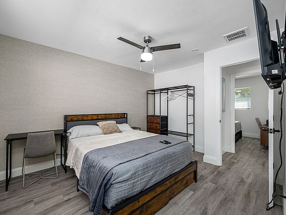 2nd image of 4737 W Oklahoma Ave #3