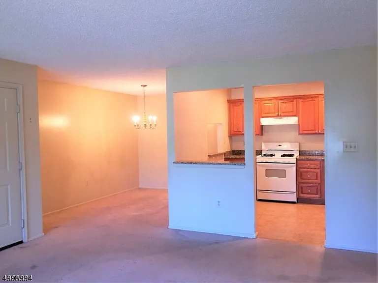 313 Penns Way #313 — Photo 3