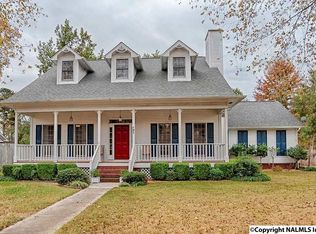 121 Lovvorn Ln, Huntsville, AL 35806