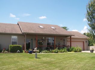 9774 E Farm Road 86, Strafford, MO 65757