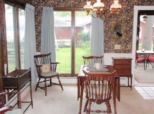 17 Beach St, Coventry, RI 02816