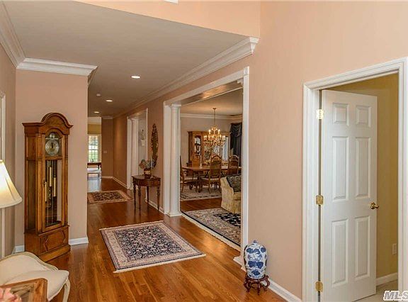 4th image of 56 Redan Dr