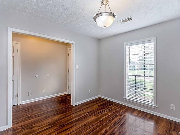 5th image of 7148 Breckenridge Dr