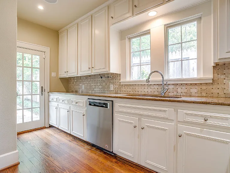 2606 Cockrell Ave — Photo 11