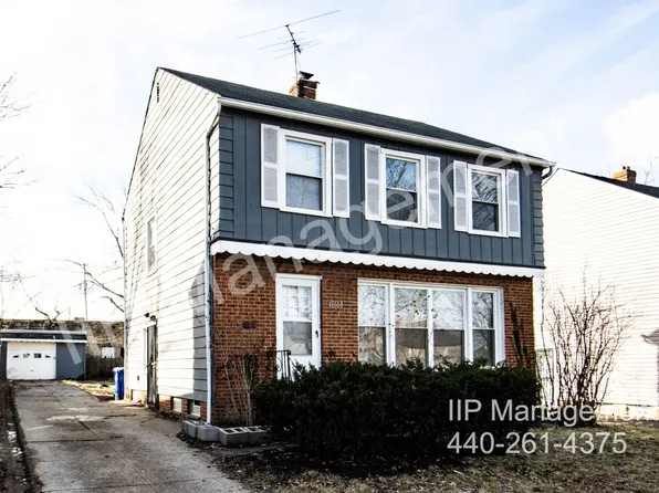 16608 Eldamere Ave, Cleveland, OH 44128