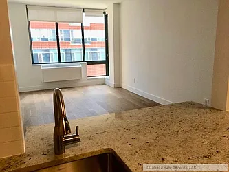 Rented by LL Real Estate Services