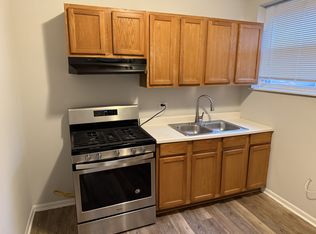 Grand and Neva Ave - 302, Elmwood Park, IL 60707