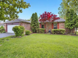 1975 McCormick Ln, Hanover Park, IL
