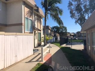 10323 Santana Ranch Dr, Santee, CA 92071