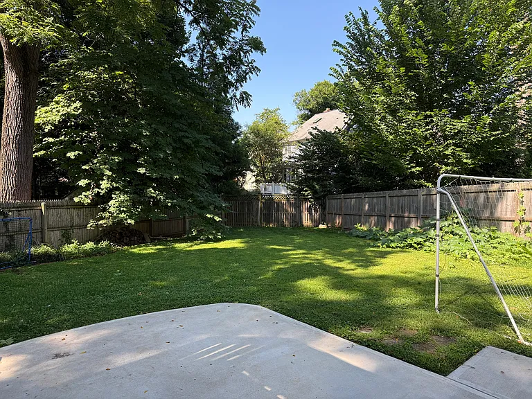 5628 Alta Vista Rd — Photo 18