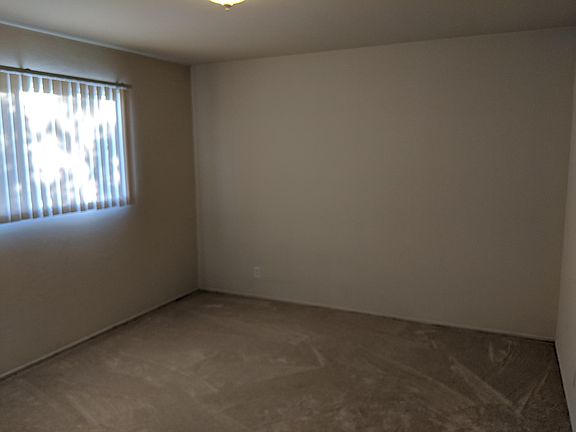 5th image of 2095 Lincoln Ave APT 29