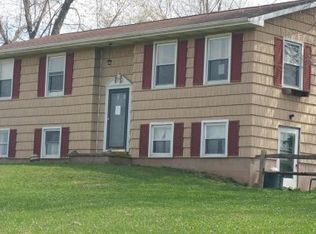 528 Prescott Rd, Lebanon, PA 17042
