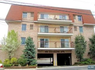 108 Palisade Ave APT 1C, Cliffside Park, NJ 07010