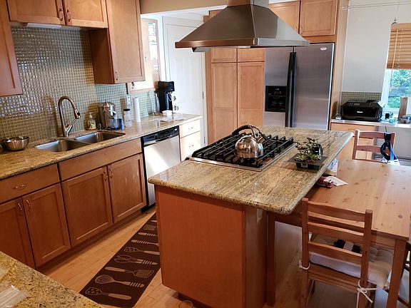 Kitchen (tenants packing to move out)