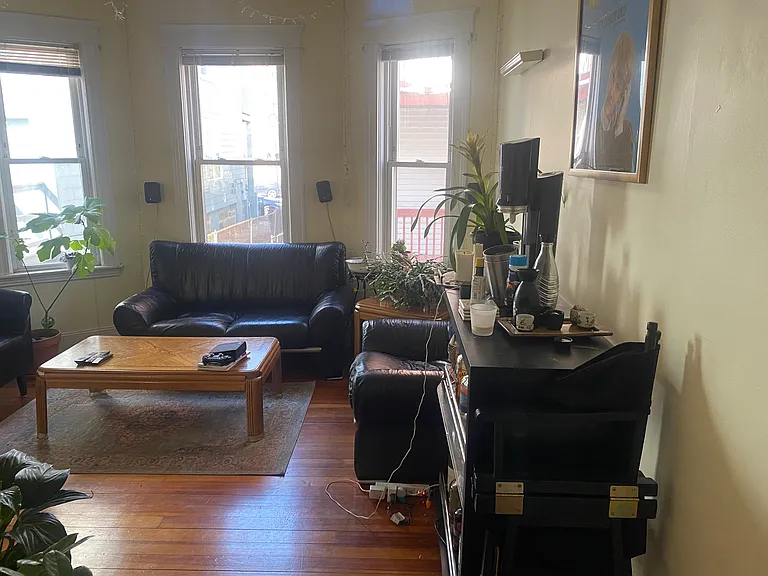 2 Imrie Rd #1 — Photo 4