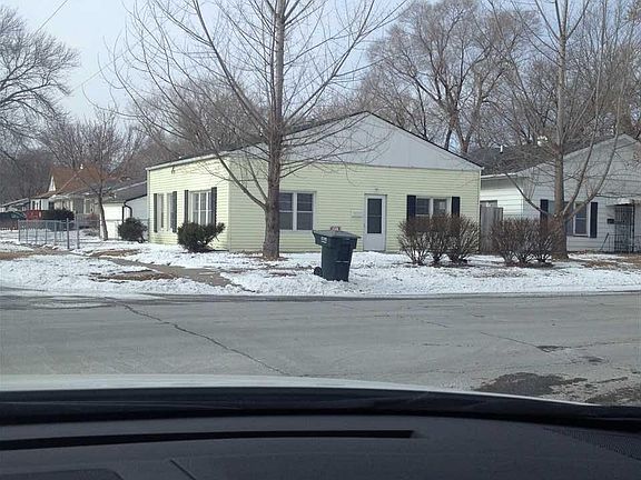2nd image of 2951 Rebecca St