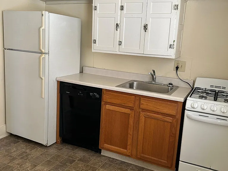 2405 Ohio Ave — Photo 14