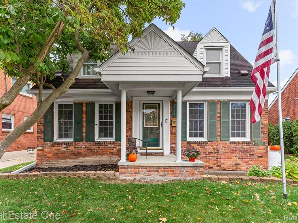 23655 Rockford St, Dearborn, MI 48124