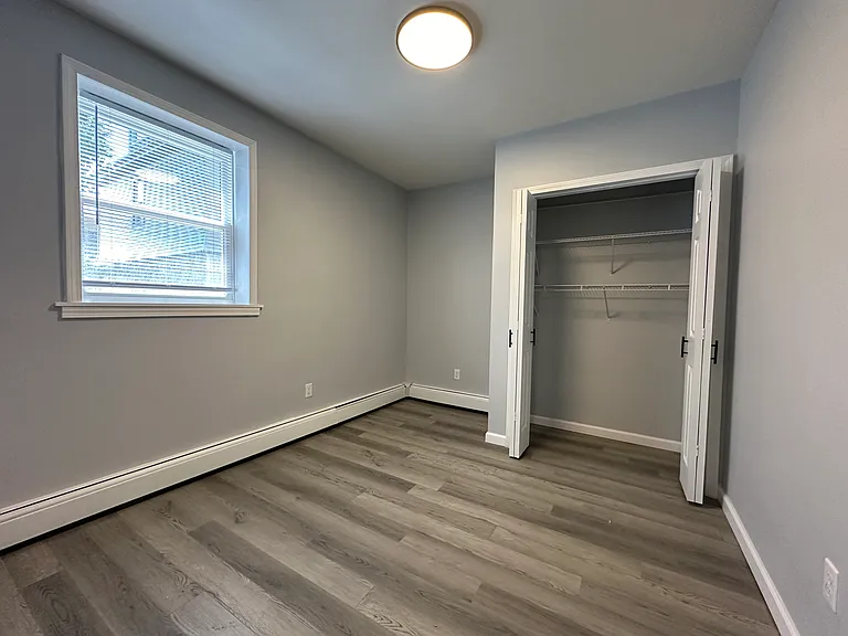 314 Oak St #12 — Photo 6
