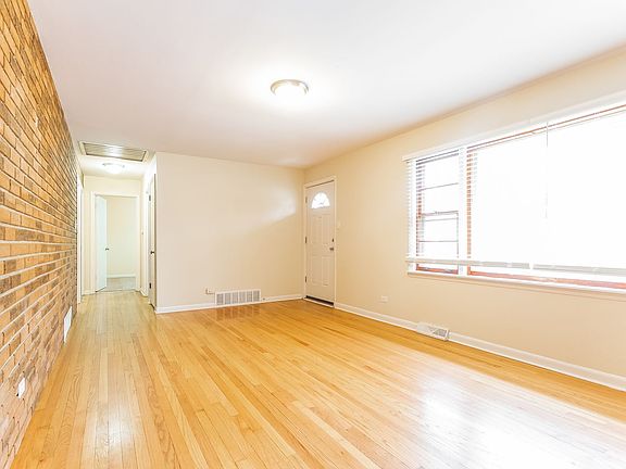 5th image of 22443 Lawndale Ave