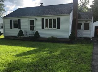 100 Aldrew Ter, Springfield, MA 01119