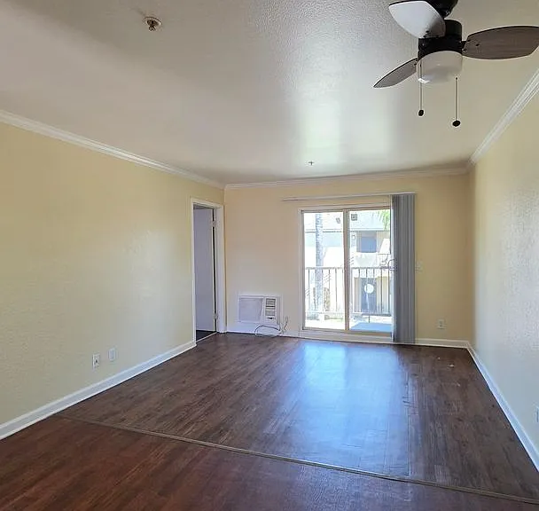 Sierra Crossing Apartments — Photo 8