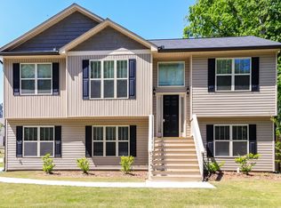 100 Comet Ct, Dallas, GA 30157