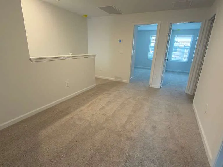 613 Salisbury Cir — Photo 19