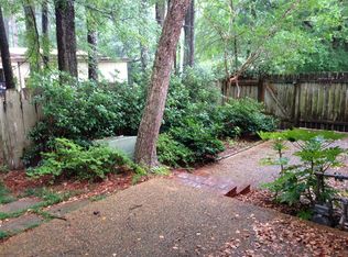 4101 Roxbury Rd, Jackson, MS 39211