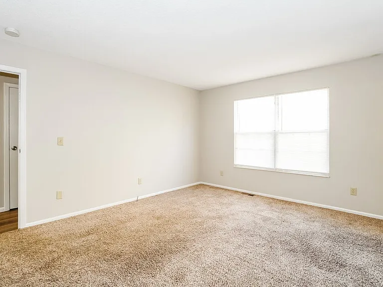 5975 Cape Coral Ln — Photo 14