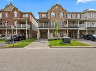 14 Hiscott Dr, Hamilton, ON L8B0A2