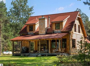 5800 W Moorestown Rd, Lake City, MI 49651