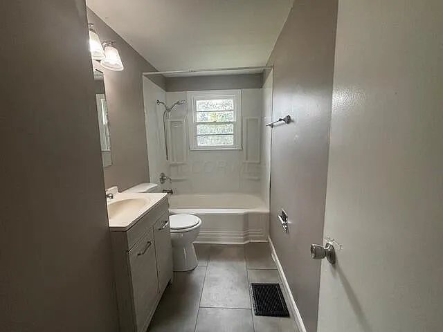 1335 E 25th Ave — Photo 11