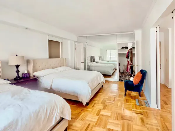 166 East 63rd Street image 17 of 25