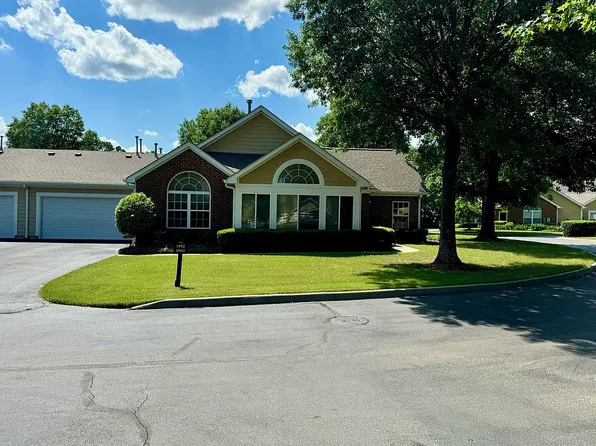 1952 Appling Oaks Cir, Cordova, TN 38016