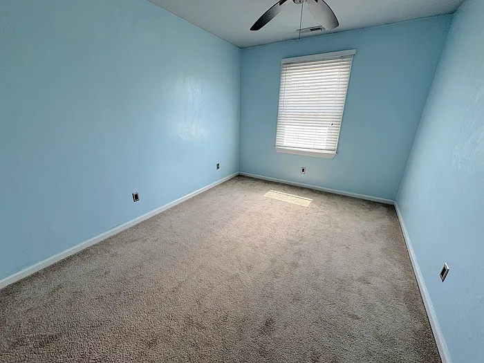 1136 Gleaning Close — Photo 17