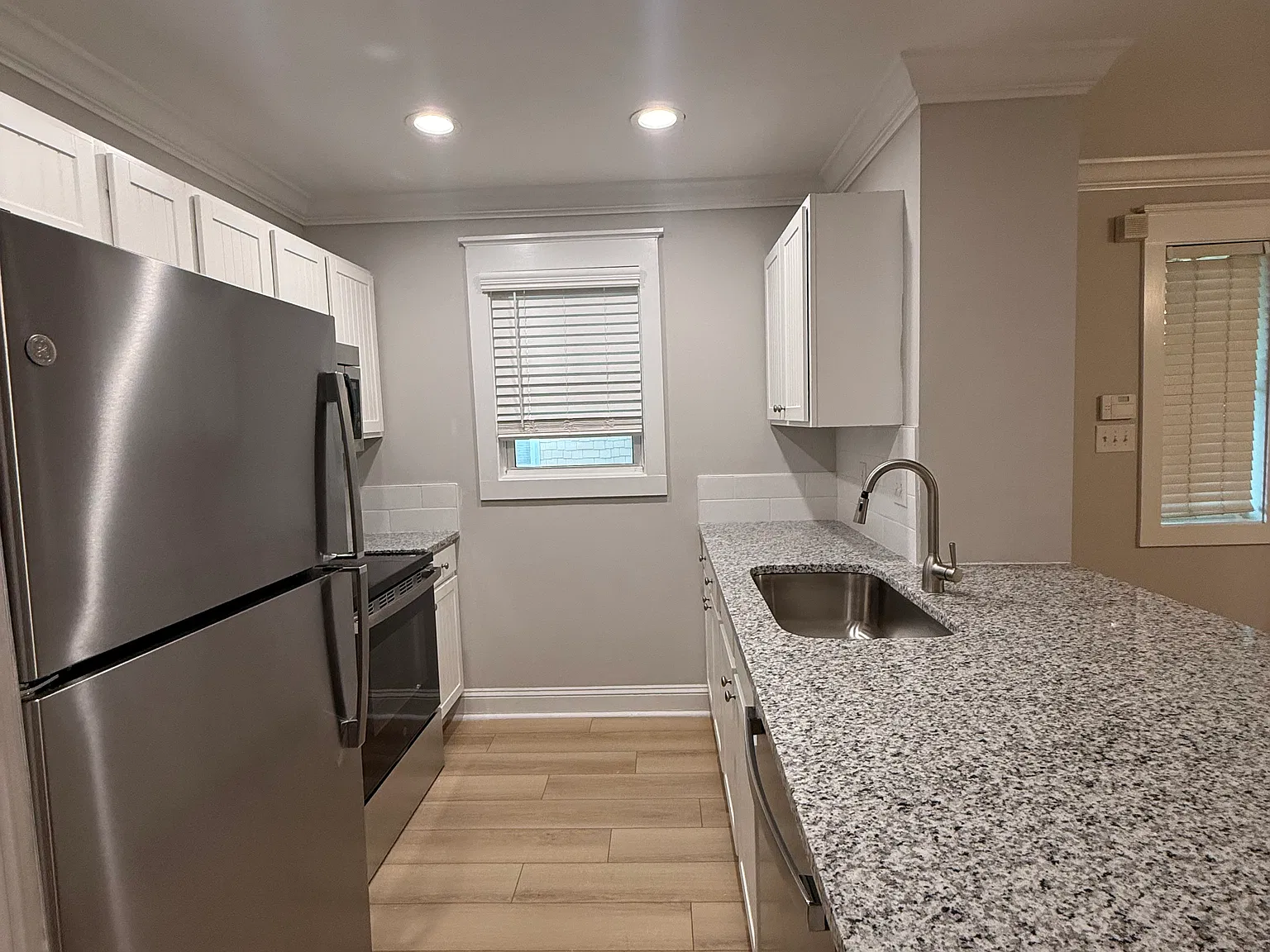 3 bed, 1260 sqft, $2,250 — Photo 4
