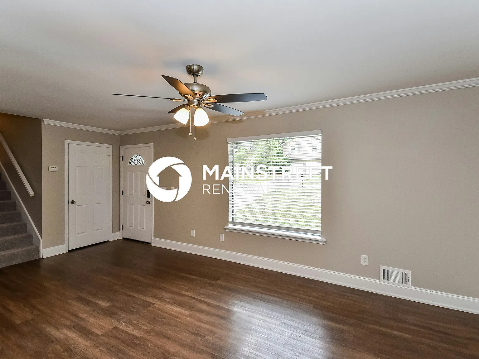 308 Westwood Ct — Photo 3