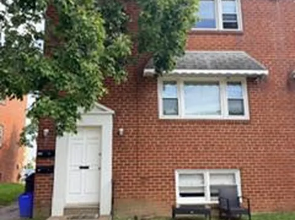 8907 Alton St, Philadelphia, PA 19115