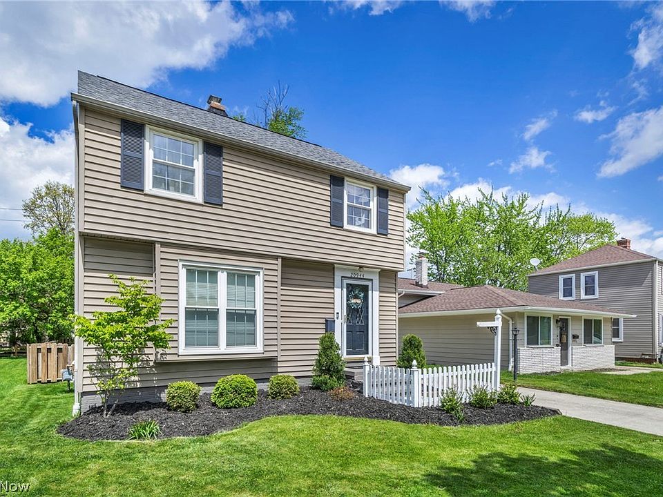 1st image of 20944 Woodstock Ave