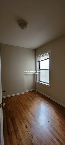 7513 N Greenview Ave #1 Photo 1