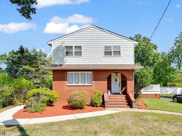 80 Jefferson Ave