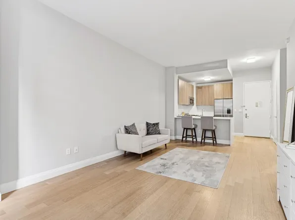 345 East 94th Street image 1 of 26