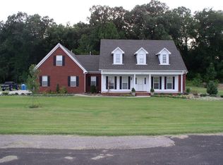 8451 Powder Plant Dr, Millington, TN 38053