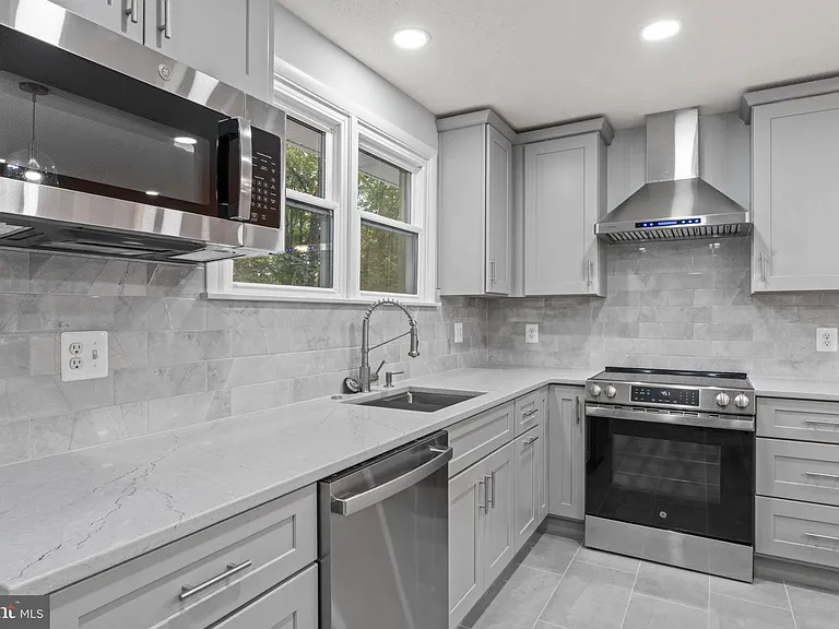 270 Olde Concord Rd — Photo 5