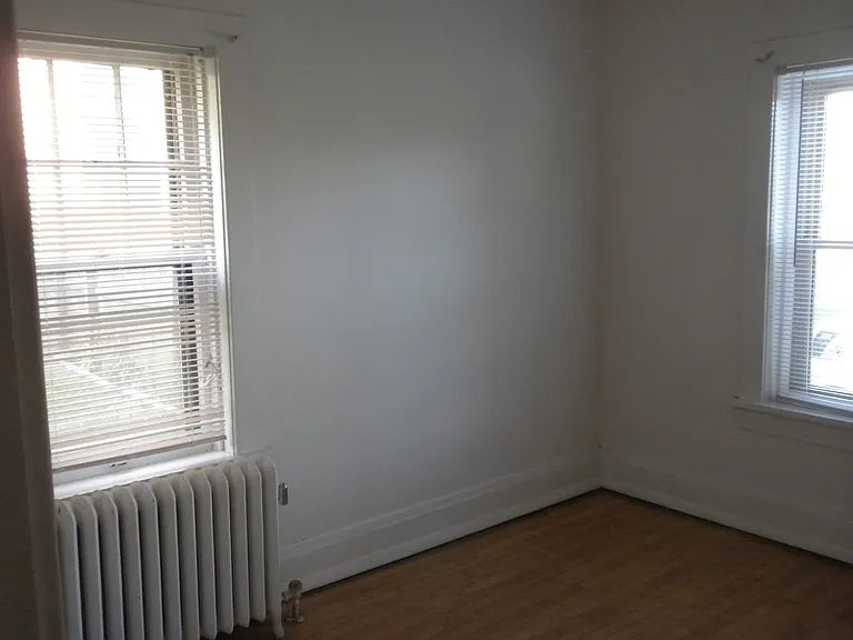 The Riviera Apartments — Photo 7