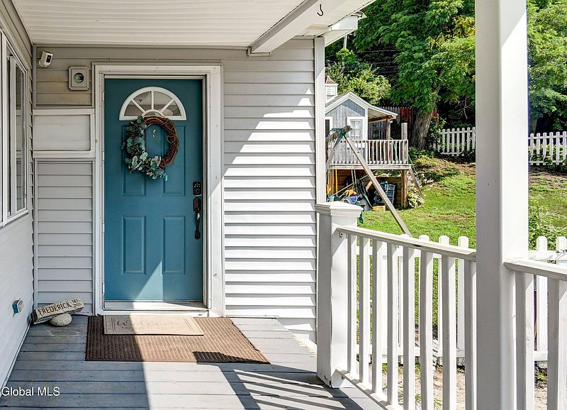 3rd image of 111 Reed Street