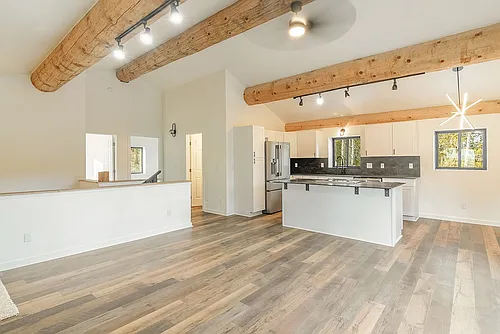 148 N Aspen St Photo 1