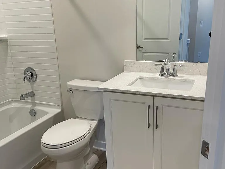 737 Peony Ln — Photo 16