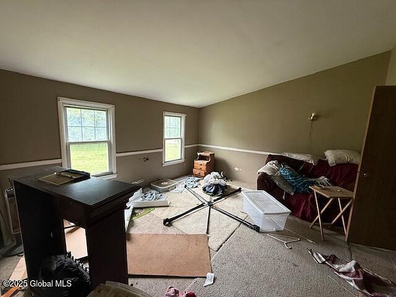 5th image of 178 E High Street